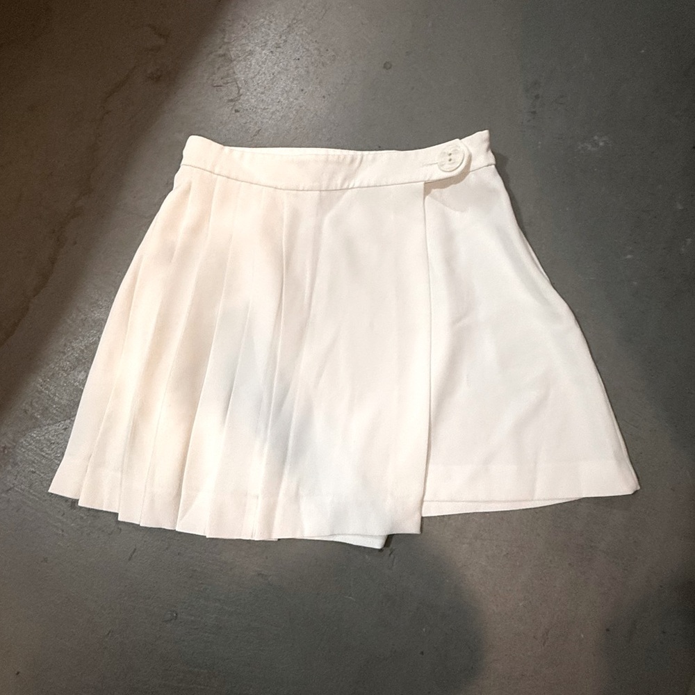 ZARA WOMENS FAUX-WRAP PLEATED MINI SKIRT, SIZE MEDIUM, WHITE